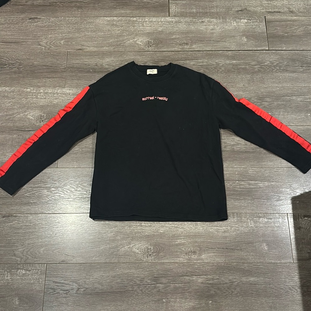 Surreal-reality long sleeve one size